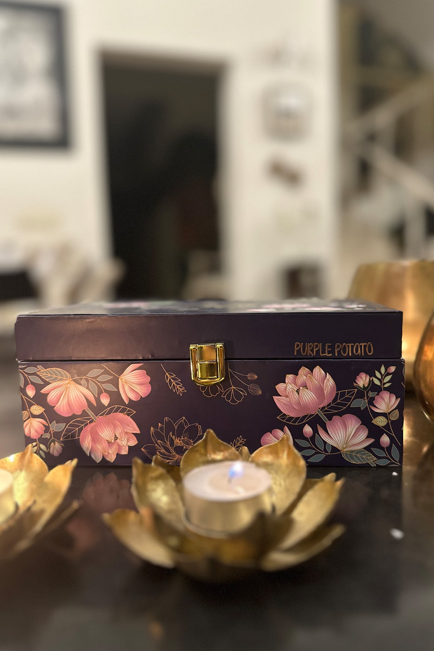 Blue Festive Lotus Box | 1 Candle + Wax Melts