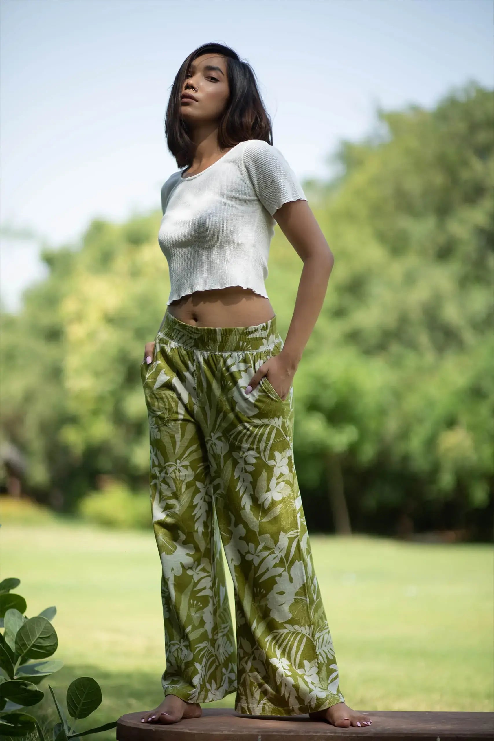 Candytuft Top (Ivory) - PURPLE POTATO