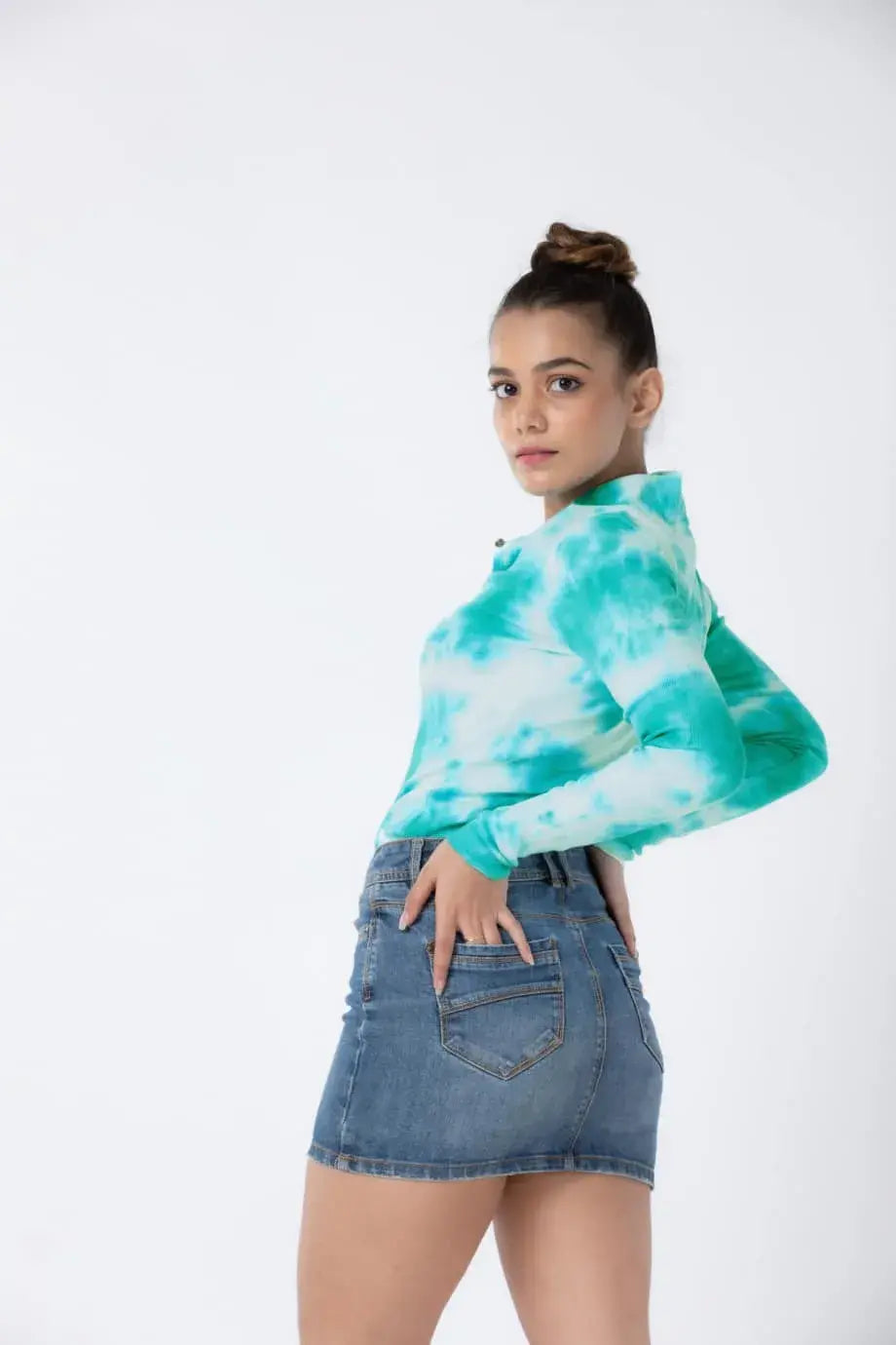 Daffodil Top (Teal) - PURPLE POTATO