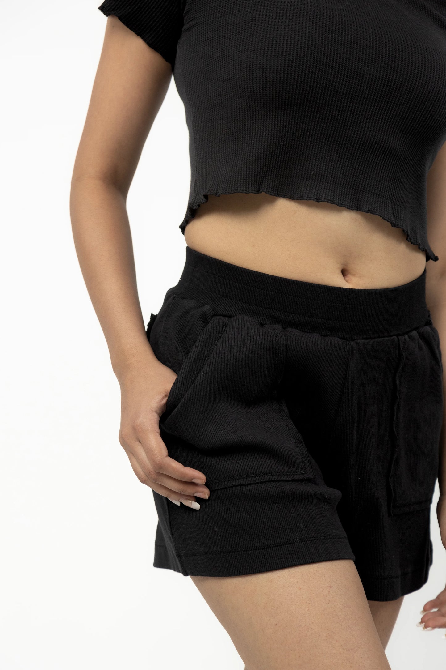 Clover Antique Shorts (Ebony)