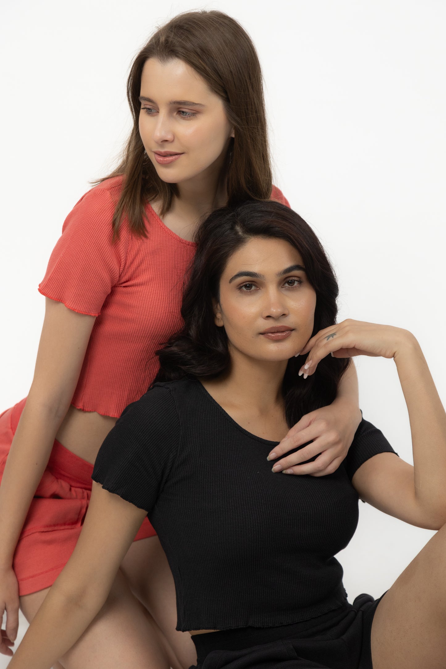 Candytuft Top (Ebony)