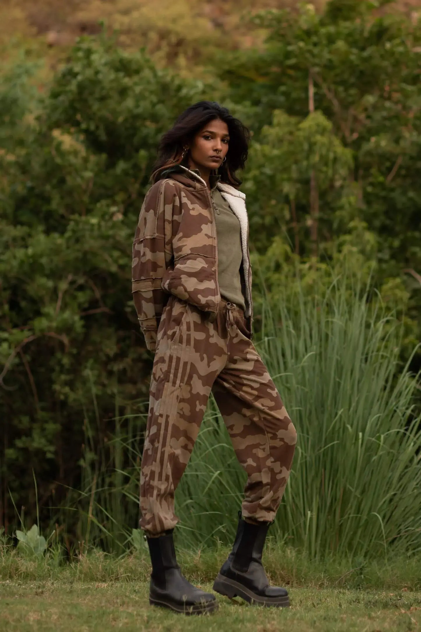 Snowdrop Jogger (Camo Print) - PURPLE POTATO