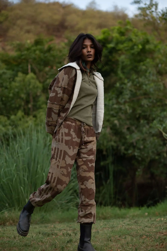 Snowdrop Jogger (Camo Print) - PURPLE POTATO