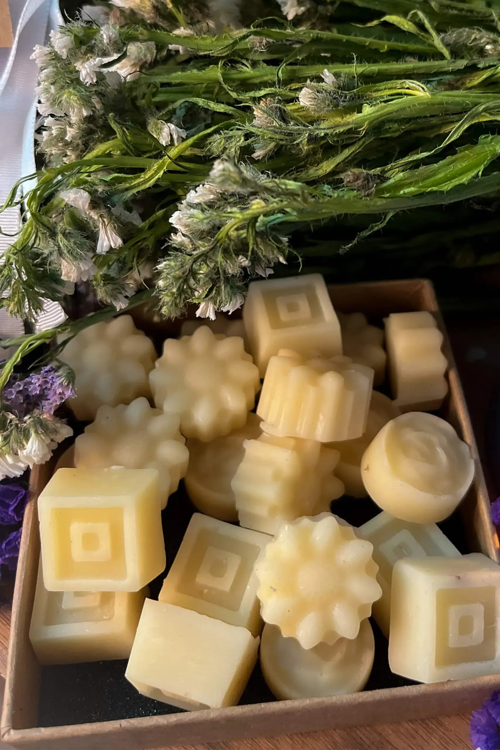 Aromatic Beeswax Melts - PURPLE POTATO